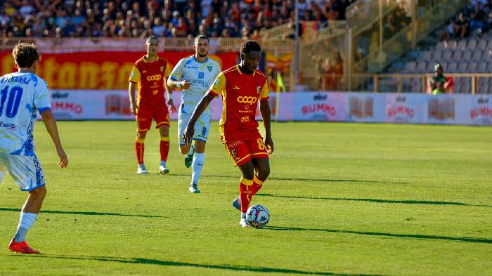 Nhận định, soi k&egrave;o Carrarese vs Catanzaro, 01h00 ng&agrave;y 5/3: Kh&aacute;ch lấn lướt chủ nh&agrave;