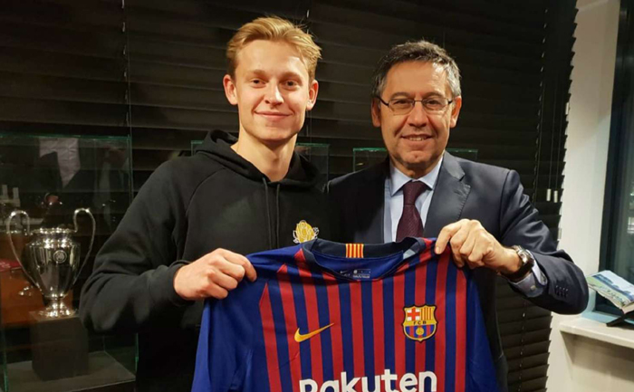 Barcelona trả lương kh&ocirc;ng thể 'khủng' hơn cho De Jong