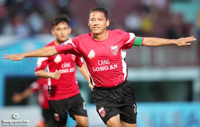 Top ghi b&agrave;n giải hạng nhất quốc gia 2021: Anh Đức bứt tốc