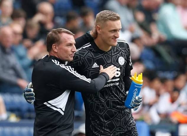 Đội h&igrave;nh ra s&acirc;n ch&iacute;nh thức Leicester vs Aston Villa, 1h45 ng&agrave;y 5/4 (cập nhật)