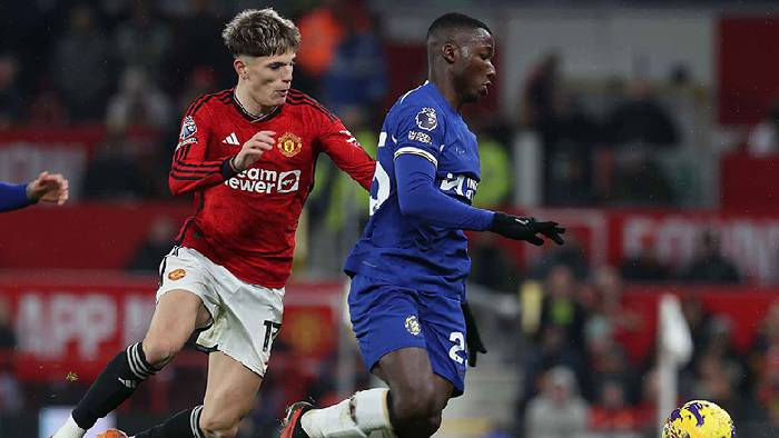 Soi k&egrave;o g&oacute;c Chelsea vs MU, 2h15 ng&agrave;y 5/4
