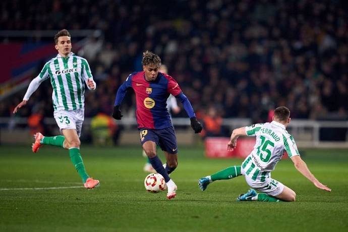 Nhận định, soi k&egrave;o Barcelona vs Betis, 1h45 ng&agrave;y 6/4: Giải m&atilde; hiện tượng