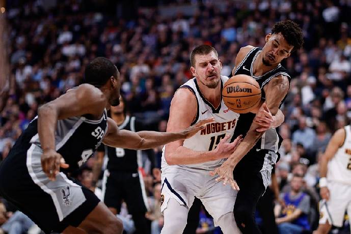 Nhận định b&oacute;ng rổ Denver Nuggets vs San Antonio Spurs, 02h00 ng&agrave;y 5/4: Đại chiến miền T&acirc;y