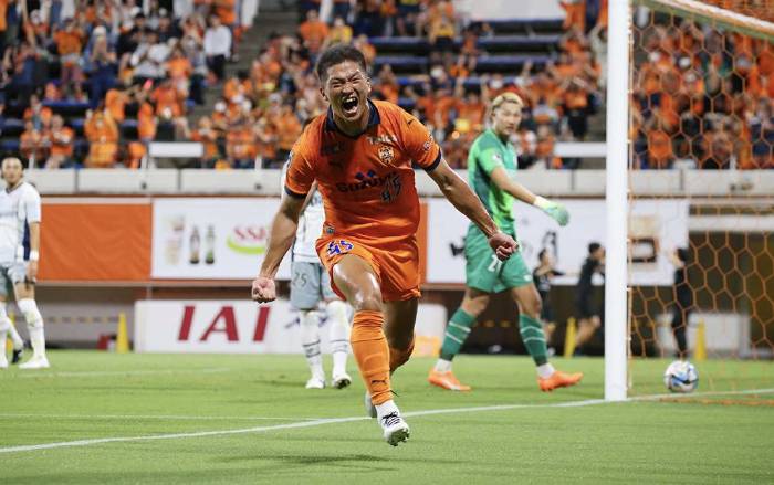 Nhận định, soi k&egrave;o V-Varen Nagasaki vs Shimizu S-Pulse, 11h00 ng&agrave;y 5/4: &Aacute;m ảnh xa nh&agrave;