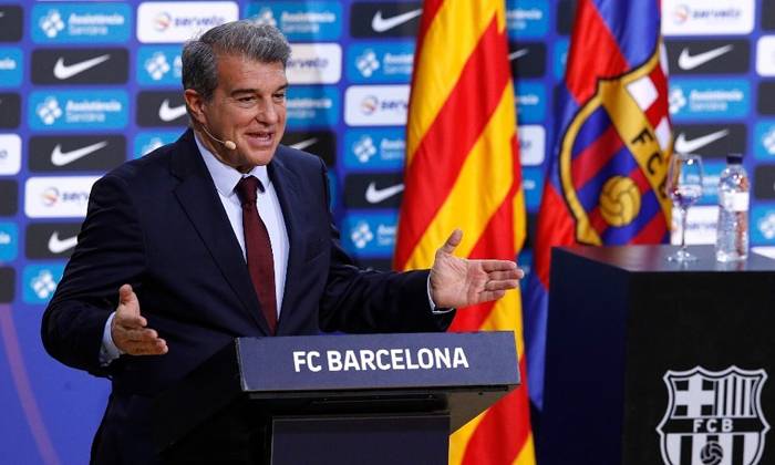 Chủ tịch Joan Laporta chỉ ra kịch bản gi&uacute;p Barca v&ocirc; địch La Liga