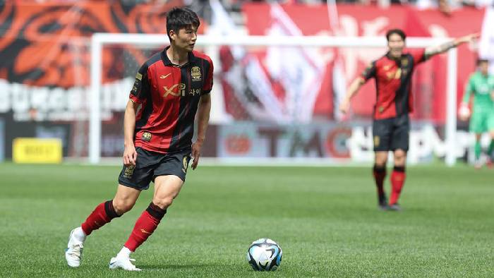 Soi k&egrave;o hiệp 1 FC Seoul vs Jeonbuk Hyundai Motors, 12h00 ng&agrave;y 5/5