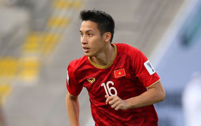 Quả b&oacute;ng V&agrave;ng 2019 Đỗ H&ugrave;ng Dũng c&oacute; gi&aacute; trị chuyển nhượng &ldquo;rẻ như cho&rdquo;