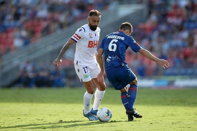 Ph&acirc;n t&iacute;ch k&egrave;o hiệp 1 Newcastle Jets vs Perth Glory, 16h10 ng&agrave;y 5/6