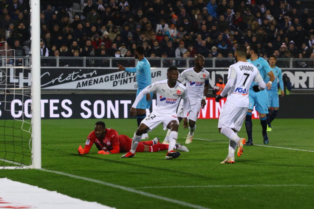 Ph&acirc;n t&iacute;ch tỷ lệ Amiens vs Marseille, 1h45 ng&agrave;y 5/10