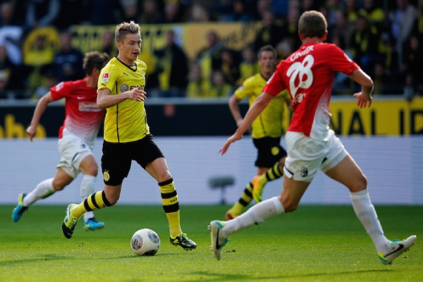 Dự đo&aacute;n Freiburg vs Dortmund (20h30 5/10) bởi Ottmar Hitzfeld