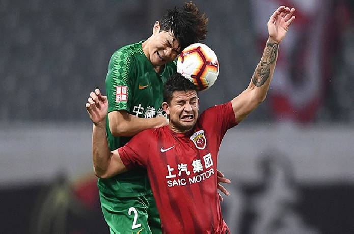 Soi k&egrave;o phạt g&oacute;c Beijing Guoan vs Henan, 18h30 ng&agrave;y 4/11