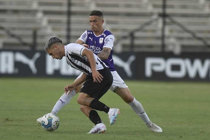 Nhận định, soi k&egrave;o Wanderers vs Defensor, 5h30 ng&agrave;y 5/11: Chứng tỏ đẳng cấp