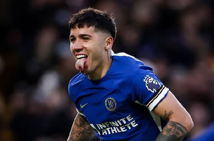 Enzo thể hiện bản lĩnh nh&agrave; v&ocirc; địch World Cup, Chelsea gi&agrave;nh thắng lợi quả cảm