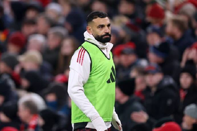 Mohamed Salah bị gạch t&ecirc;n khỏi đội h&igrave;nh Liverpool trận thứ 2 li&ecirc;n tiếp