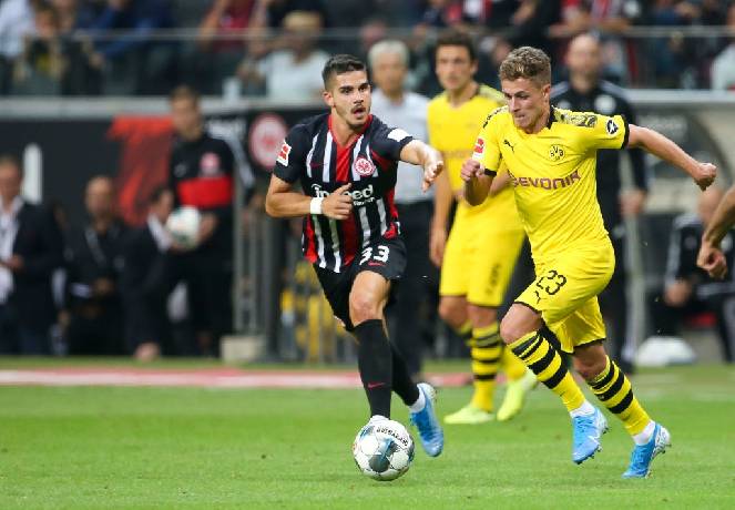 Ph&acirc;n t&iacute;ch k&egrave;o hiệp 1 Eintracht Frankfurt vs Dortmund, 0h30 ng&agrave;y 9/1