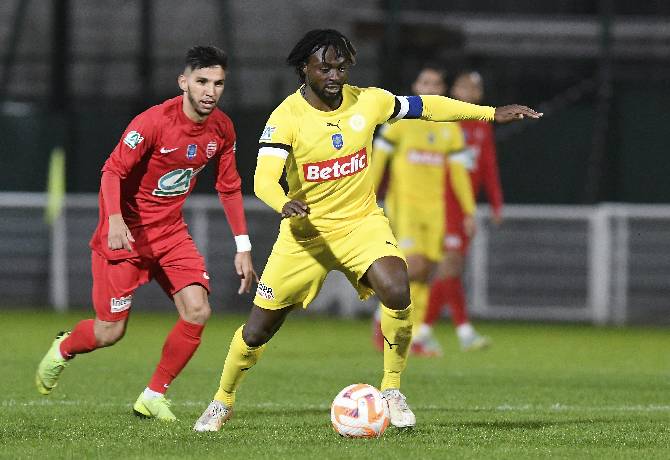 K&egrave;o xi&ecirc;n thơm nhất h&ocirc;m nay 6/1: Pau FC vs Montpellier