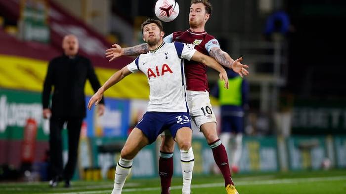 Soi k&egrave;o phạt g&oacute;c Tottenham vs Burnley, 3h00 ng&agrave;y 6/1		