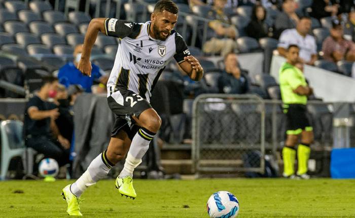 Soi k&egrave;o phạt g&oacute;c Wellington Phoenix vs Macarthur, 12h05 ng&agrave;y 6/2