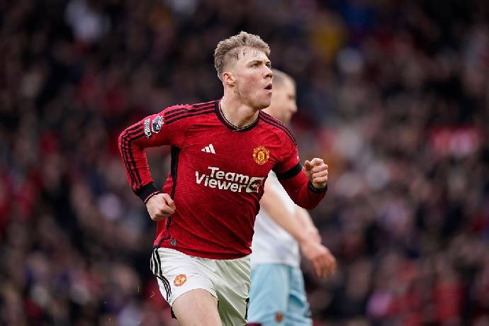 Hojlund lập kỷ lục trong ng&agrave;y MU thắng West Ham