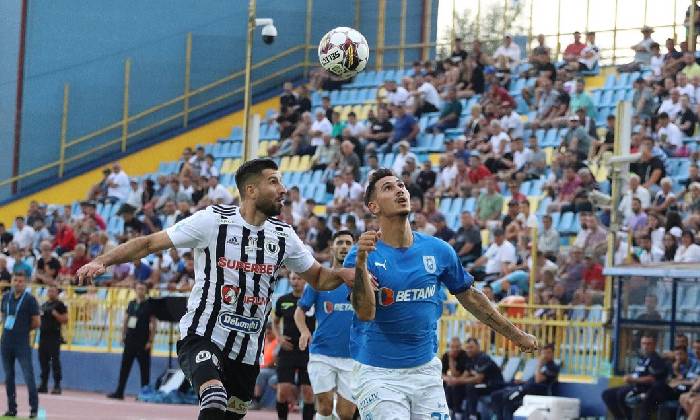 Nhận định, soi k&egrave;o Universitatea Craiova vs Universitatea Cluj, 1h30 ng&agrave;y 6/2: R&uacute;t ngắn khoảng c&aacute;ch