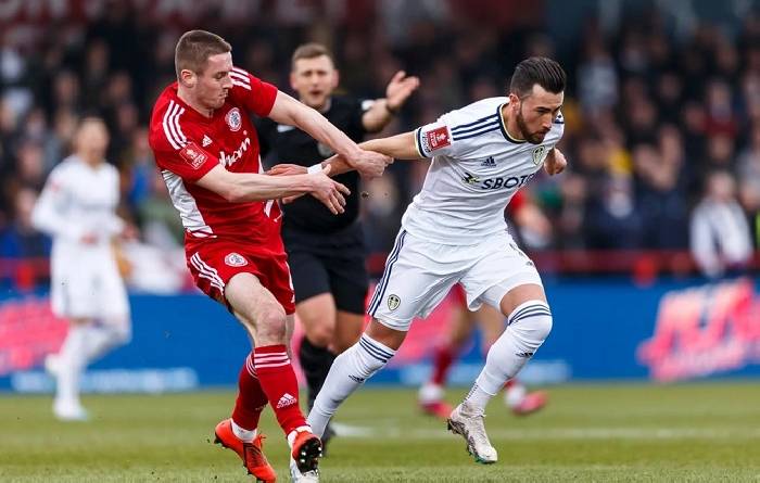 Chuy&ecirc;n gia Tony Ansel dự đo&aacute;n Leeds vs Nottingham, 3h00 ng&agrave;y 7/2