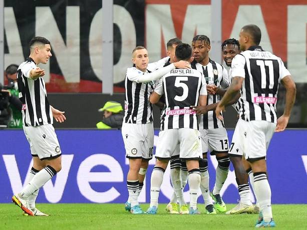Đội h&igrave;nh ra s&acirc;n ch&iacute;nh thức Udinese vs Sampdoria, 21h ng&agrave;y 5/3