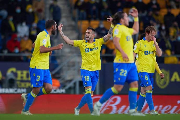 Nhận định, soi k&egrave;o Cadiz vs Vallecano, 20h00 ng&agrave;y 6/3