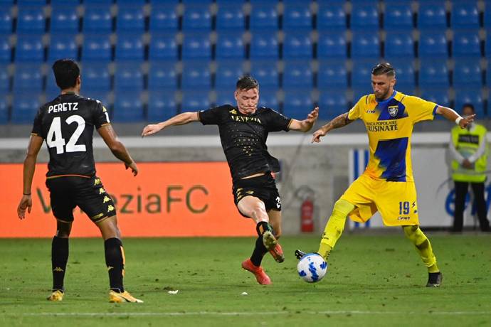 Soi k&egrave;o b&oacute;ng đ&aacute; Italia h&ocirc;m nay 5/3: Frosinone vs Venezia