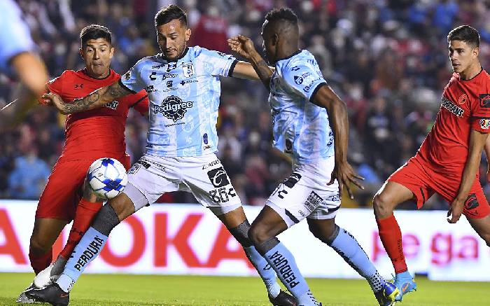 Soi k&egrave;o phạt g&oacute;c Queretaro vs Toluca, 8h05 ng&agrave;y 6/3
