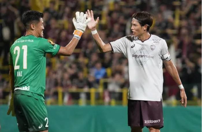 Soi k&egrave;o phạt g&oacute;c Vissel Kobe vs Gwangju FC, 17h00 ng&agrave;y 5/3