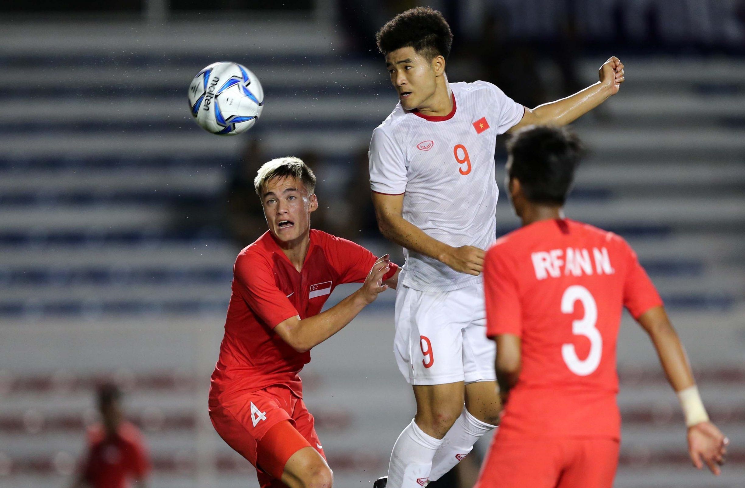 Top 5 cầu thủ đ&aacute;nh đầu hay nhất Việt Nam hiện nay