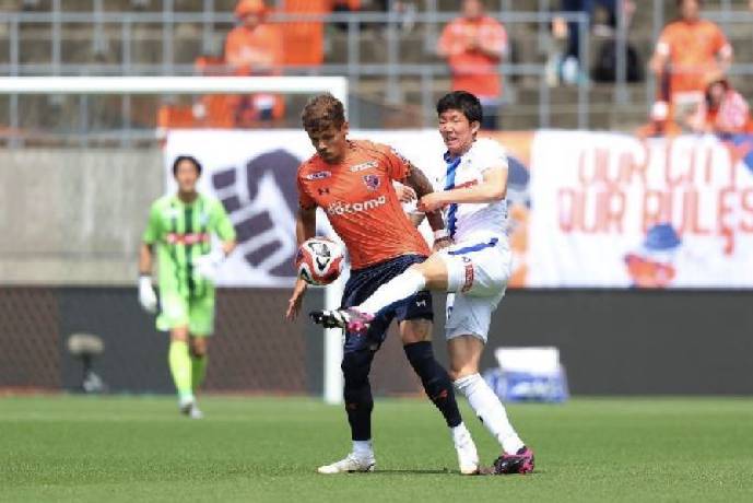 Nhận định, soi k&egrave;o Fagiano Okayama vs FC Tokyo, 11h00 ng&agrave;y 6/4: Điểm tựa s&acirc;n nh&agrave;
