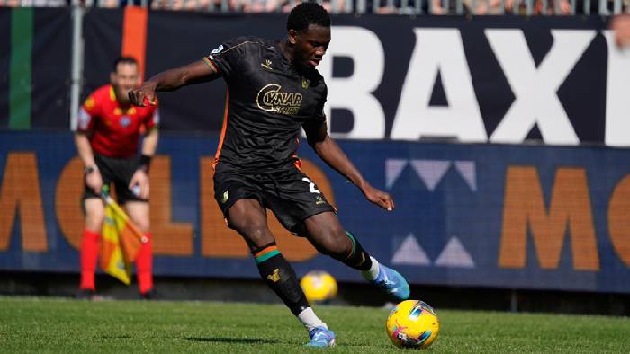 Nhận định, soi k&egrave;o Lecce vs Venezia, 17h30 ng&agrave;y 6/4: Cửa dưới thắng thế