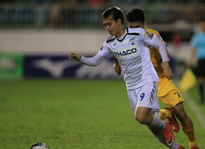 BXH, kết quả V-League 2019 v&ograve;ng 8:  HAGL bứt ph&aacute;, TP HCM đ&ograve;i lại ng&ocirc;i số 1