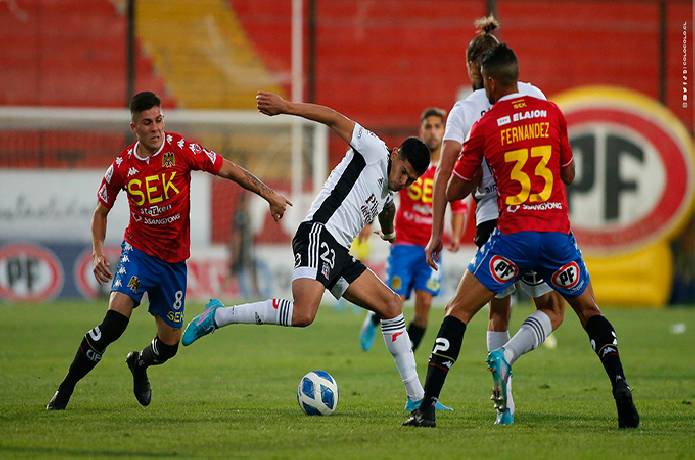 Soi k&egrave;o phạt g&oacute;c Alianza Lima vs Colo Colo, 09h00 ng&agrave;y 06/05