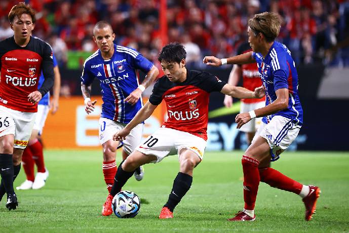 Nhận định, soi k&egrave;o Urawa Red Diamonds với Yokohama F Marinos, 15h00 ng&agrave;y 06/05: Thất vọng Quỷ đỏ