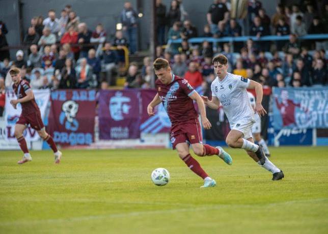 Nhận định, soi k&egrave;o Drogheda United vs Cork City, 23h00 ng&agrave;y 5/5: Đối thủ kị rơ