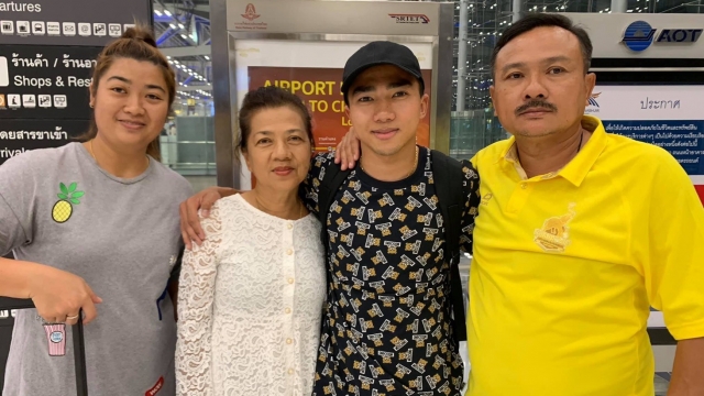 Việt Nam vs Th&aacute;i Lan: 'Messi Th&aacute;i' kh&ocirc;ng d&aacute;m xem trận si&ecirc;u kinh điển ĐN&Aacute;