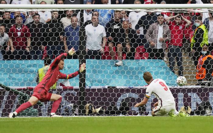 Soi k&egrave;o phạt g&oacute;c Đức vs Anh, 1h45 ng&agrave;y 8/6