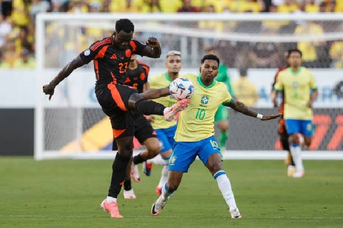 Si&ecirc;u m&aacute;y t&iacute;nh dự đo&aacute;n Uruguay vs Brazil, 08h00 ng&agrave;y 7/7