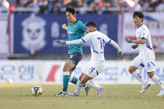 Nhận định, soi k&egrave;o Chungnam Asan vs Suwon Samsung Bluewings, 17h00 ng&agrave;y 5/7: Xa dần ng&ocirc;i đầu