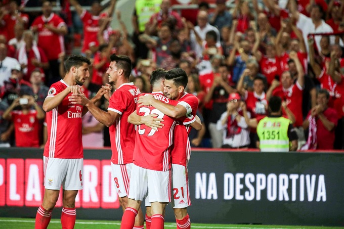 Kết quả b&oacute;ng đ&aacute; h&ocirc;m nay 5/8: 'Bắt chước' Man City, Benfica gi&agrave;nh Si&ecirc;u c&uacute;p