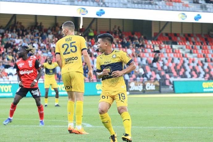 Nhận định, soi k&egrave;o Pau vs Dijon, 0h ng&agrave;y 7/8