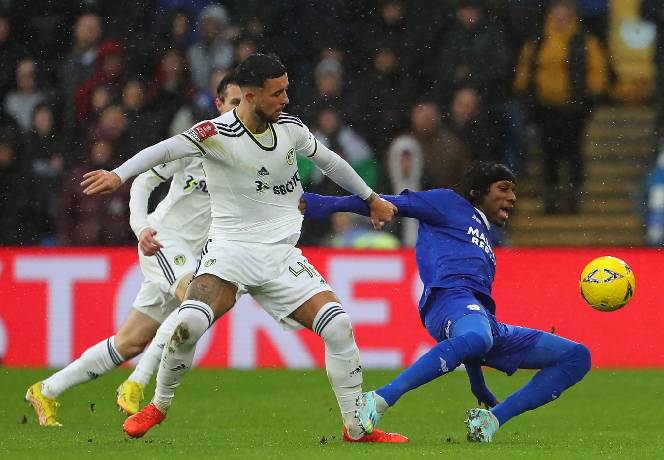 Nhận định, soi k&egrave;o Leeds United vs Cardiff City, 20h30 ng&agrave;y 6/8