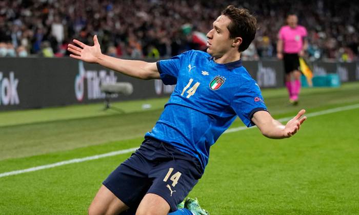 Soi k&egrave;o phạt g&oacute;c Italia vs T&acirc;y Ban Nha, 1h45 ng&agrave;y 7/10