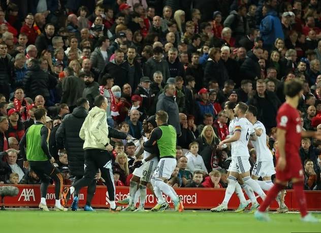 Đội h&igrave;nh ra s&acirc;n ch&iacute;nh thức Leeds vs Bournemouth, 22h ng&agrave;y 5/11