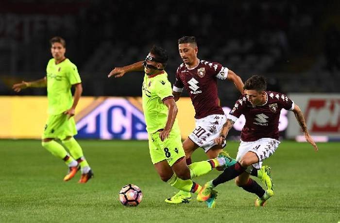 Soi k&egrave;o phạt g&oacute;c Bologna vs Torino, 18h30 ng&agrave;y 6/11