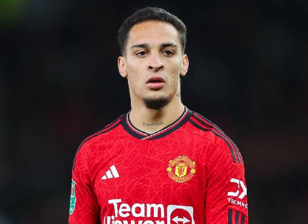 Nh&igrave;n Doku tỏa s&aacute;ng để biết MU đ&atilde; nhận c&uacute; lừa từ Antony