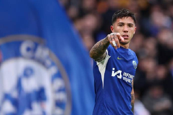 Những cầu thủ Premier League đứng trước nguy cơ ngồi ngo&agrave;i v&igrave; thẻ phạt