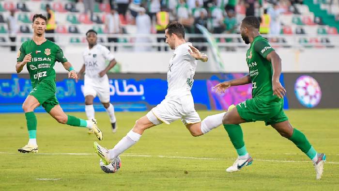 Nhận định, soi k&egrave;o Al Hamriyah vs Emirates Club, 19h45 ng&agrave;y 6/12: Đối thủ kỵ giơ